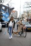 Amsterdam 11 maart 2018
Kim Kotter zwanger met blauwe ballonnen