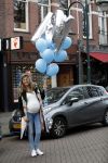 Amsterdam 11 maart 2018
Kim Kotter zwanger met blauwe ballonnen