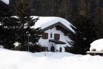 Lech 25 februari 2018
Het chalet met bewakingscamera's waar Koning Willem Alexander en Koningin Maxima met hun dochters logeren