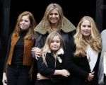 Amsterdam 3 februari 2018 
Prinses Beatrix viert haar 80e verjaardag in het paleis op de dam.  Koning Willem-Alexander en koningin Maxima arriveren met hun dochters, de prinsessen Amalia, Alexia en Ariane