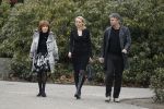 Leusden 6 maart 2018
Crematie Mies Bouwman in crematorium Leusden. Liesbeth List met dochter Elisah en schoonzoon
