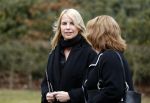Leusden 6 maart 2018
Crematie Mies Bouwman in crematorium Leusden. Linda de Mol