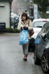 Amsterdam 19 februari 2018 
Linda v Dijck doet  boodschappen op de cornelis schuytstraat