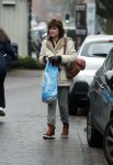 Amsterdam 19 februari 2018 
Linda v Dijck doet  boodschappen op de cornelis schuytstraat