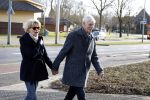 Hilversum 12 februari 2018
Martine Bijl en Berend Boudewijn wandelend hand in hand