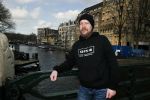 Amsterdam 9 maart 2018
Michel de man die een probleem heeft met Patricia Paay. Hij draagt een trui van eendevanger