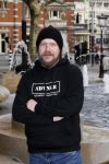 Amsterdam 9 maart 2018
Michel de man die een probleem heeft met Patricia Paay. Hij draagt een trui van eendevanger