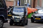 Amsterdam 10 februari 2018 
Nicolette v Dam en haar man Bas Smit bin hun Biro karretje