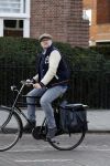 Amsterdam 5 maart 2018 
Patrick Stoof met zijn dochter op de fiets in Amsterdam