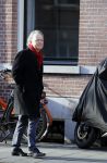 Amsterdam 5 maart 2018 
Paul Haenen wandelend op straat in Amsterdam zuid