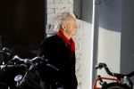 Amsterdam 5 maart 2018 
Paul Haenen wandelend op straat in Amsterdam zuid