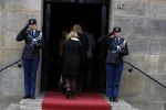 Amsterdam 3 februari 2018 
Prinses Beatrix viert haar 80e verjaardag in het paleis op de dam.  Koning Willem-Alexander en koningin Maxima arriveren met hun dochters, de prinsessen Amalia, Alexia en Ariane