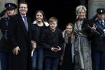Amsterdam 3 februari 2018 
Prinses Beatrix viert haar 80e verjaardag in het paleis op de dam.
Prins Constantijn, Prinses Laurentien, Gravin Eloise, Graaf Claus Casimir en Gravin Leonore arriveren bij het Koninklijk Paleis op de Dam