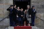 Amsterdam 3 februari 2018 
Prinses Beatrix viert haar 80e verjaardag in het paleis op de dam.
Prins Constantijn, Prinses Laurentien, Gravin Eloise, Graaf Claus Casimir en Gravin Leonore arriveren bij het Koninklijk Paleis op de Dam