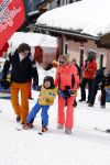 Wargain 1 maart 2018
Sonja Bakker en haar vriend  Barry van Suijdam en zoontje Bram op ski vakantie.