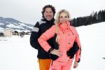 Wargain 1 maart 2018
Sonja Bakker en haar vriend  Barry van Suijdam en zoontje Bram op ski vakantie.