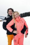 Wargain 1 maart 2018
Sonja Bakker en haar vriend  Barry van Suijdam en zoontje Bram op ski vakantie.