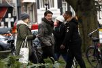 Amsterdam 19 december 2017
Twan Huys en zijn vrouw op de Utrechtsestraat