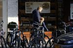 Amsterdam 21 februari 2018
Wim Kieft met zijn dochter op de beethovenstraat