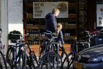 Amsterdam 21 februari 2018
Wim Kieft met zijn dochter op de beethovenstraat
