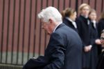 Rotterdam 20 februari 2018
Dienst voor overlijden /begrafenis Ruud Lubbers in de Laurentius Elisabeth Kathedraal. Wim Kok met zijn vrouw Rita