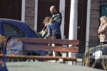 Amsterdam 27 februari 2019
Alain Clark en .. halen zijn zoontje op van school.