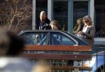 Amsterdam 27 februari 2019
Alain Clark en .. halen zijn zoontje op van school.
