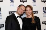 Hilversum 11 maart 2019
Uitreiking BUMA prijzen in studio 21. Armin v Buuren met zijn vrouw en compagnons