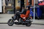Amsterdam 8 maart 2019
Birgit Schuurman en haar nieuwe vriend Sander v Haarlem op scooter onderweg naar Cafe Carter in Amsterdam zuid.