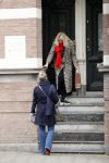 Amsterdam 1 maart 2019
Bridget Maasland verlaat haar nieuwe huis en gaat met een vriendin fietsend weg.