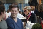 Amsterdam 27 juli 2019
Caroline Tensen op terras met haar zoon Bob.