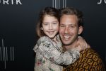 Amsterdam 28 februari 2019
Presentatie kledinglijn Lil Kleine , Jorik. Jorik kwam met zijn zwangere vriendin Jamie Vaes. Man en dochter Clair Slootheer