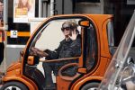 Amsterdam 28 februari 2019
Connie Witteman met een vriendin in haar Biro karretje ( Connieâ€™s creative car concept)