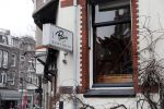 Amsterdam 28 februari 2019
Op de cornelis schuytstraat hebben criminelen de geldautomaat van de ABN AMRO Bank laten ontploffen. BIj heel veel panden zijn de ramen kapot gegaan.