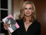 Amsterdam, 21 Februari 2019
Uitreiking boek Daphne Deckers, Dubbel Zes