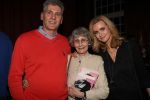 Amsterdam, 21 Februari 2019
Uitreiking boek Daphne Deckers, Dubbel Zes
Daphne Deckers met broer Clark Deckers en Miep Deckers