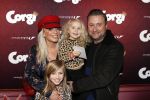 Amsterdam 10 februari 2019
Premiere Corgi in pathe arena. Dennis Weening met partner Stella en dochter Lola en dochter Coco