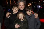 Amsterdam 5 februari 2019
Won Yip organiseert chinees nieuwjaar bij majestic op de dam. Dirk Zeelenberg met zijn kinderen
