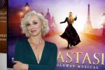 Amsterdam 14 februari 2019
Presentatie Cast Anastasia . De cast bestaat uit Carline Brouwer, Ad Knippels, Ellen Evers, Milan van Waardenburg, Tessa Sunniva van Tol, Rene van Kooten, Gerrie van der Klei.  Albert Verlinde van stage entertainment presenteert de cast van de Broadway musical Anastasia in Hermitage Amsterdam.
