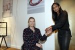 Amsterdam 4 februari 2019
Presentatie armbandje câ€™est Moi  (Art) voor de Esther Vergeer foundation.
Aanwezig zijn Esther Vergeer Quinty Trustfull Anouk Smulders Evelien de Bruijn en Mark Teurlings.