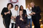Amsterdam 4 februari 2019
Presentatie armbandje câ€™est Moi  (Art) voor de Esther Vergeer foundation.
Aanwezig zijn Esther Vergeer Quinty Trustfull Anouk Smulders Evelien de Bruijn en Mark Teurlings.
