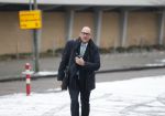 Amsterdam 1 februari 2019
Eugene v Dun ( ex partner  Connie bWitteman) arriveert bij de rechtbank van Amsterdam ivm zaak over de inbraak bij Connie op de pc hooftstraat.