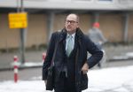 Amsterdam 1 februari 2019
Eugene v Dun ( ex partner  Connie bWitteman) arriveert bij de rechtbank van Amsterdam ivm zaak over de inbraak bij Connie op de pc hooftstraat.