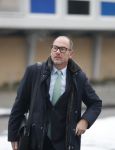 Amsterdam 1 februari 2019
Eugene v Dun ( ex partner  Connie bWitteman) arriveert bij de rechtbank van Amsterdam ivm zaak over de inbraak bij Connie op de pc hooftstraat.