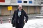 Amsterdam 1 februari 2019
Eugene v Dun ( ex partner  Connie bWitteman) arriveert bij de rechtbank van Amsterdam ivm zaak over de inbraak bij Connie op de pc hooftstraat.