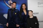 Amsterdam 14 maart 2019
Premiere het nationale ballet in de stopera. Eva Simons kwam met haar nieuwe vriend en â€¦