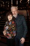 Zaandag 4 februari 2019
PremiÃ¨re Laten we eerlijk zijn in het zaantheater. Henriette Tol met man