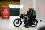 Enschede 26 februari 2019
Presentatie cast van Hanna van Hendrik met oa Huub Stapel en Johanna ter Steege. Presentatie is op vliegveld Twente.