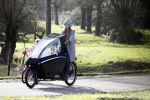 Vreeland 8 februari 2019
Inge Schrama op de bakfiets bij haar nieuwe huis in Vreeland.