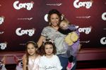Amsterdam 10 februari 2019
Premiere Corgi in pathe arena.  Jessica Mendels met dochter IIse en dochter Eva Keesje